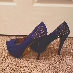 Blue spike platform heels